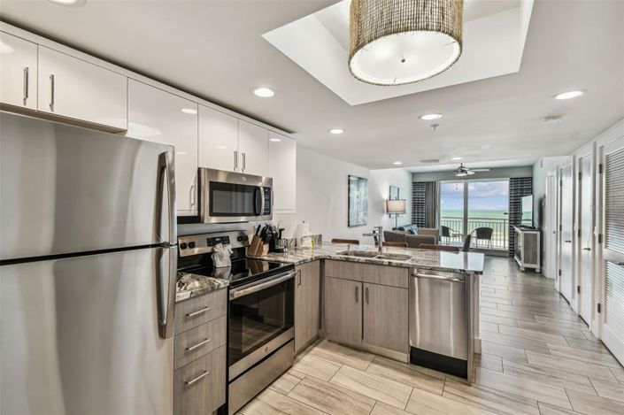 Image No.15-2 Bed Property for sale