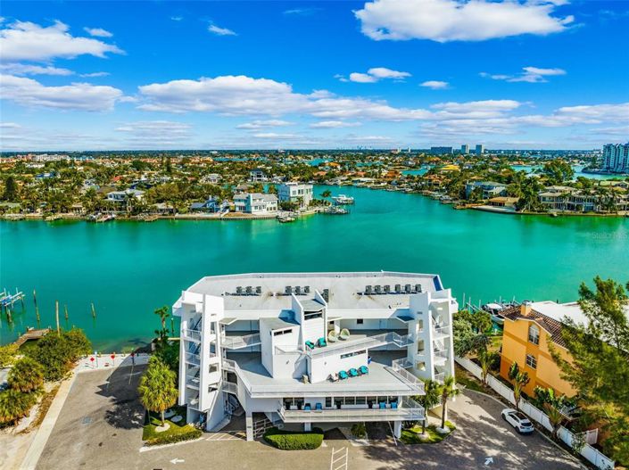 Image No.54-2 Bed Property for sale