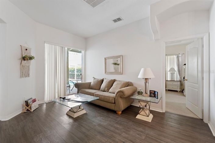 Image No.13-4 Bed Property for sale