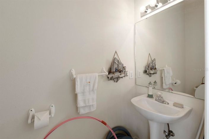 Image No.19-4 Bed Property for sale