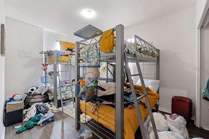 Image No.23-4 Bed Property for sale