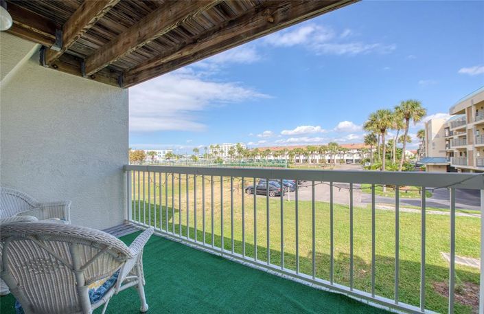 Image No.17-3 Bed Townhouse for sale