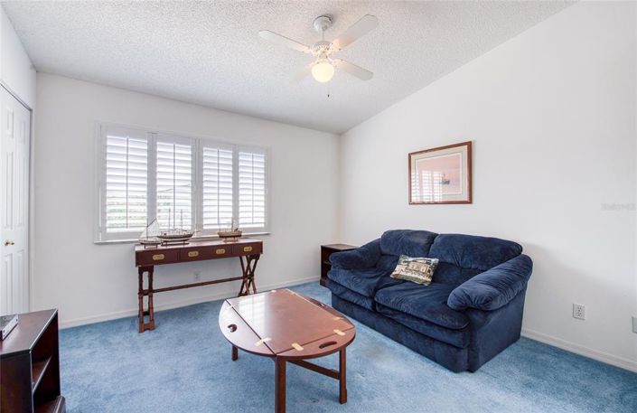 Image No.21-3 Bed Townhouse for sale