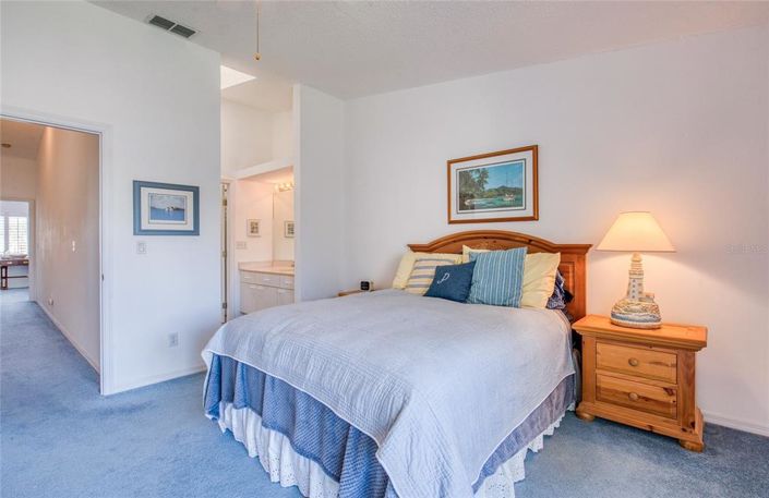 Image No.33-3 Bed Townhouse for sale