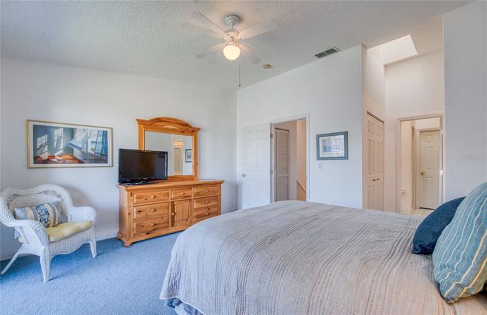 Image No.34-3 Bed Townhouse for sale