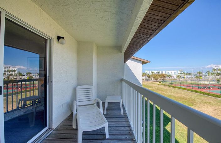 Image No.42-3 Bed Townhouse for sale