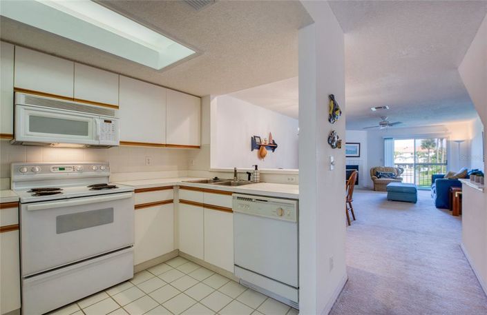 Image No.5-3 Bed Townhouse for sale