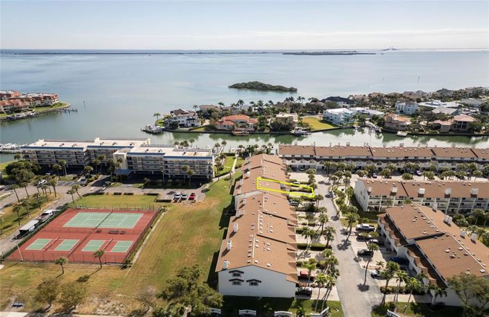 Image No.57-3 Bed Townhouse for sale