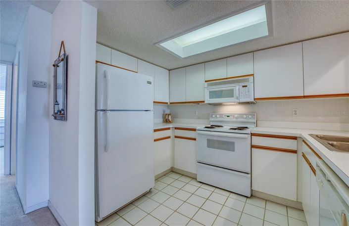 Image No.6-3 Bed Townhouse for sale