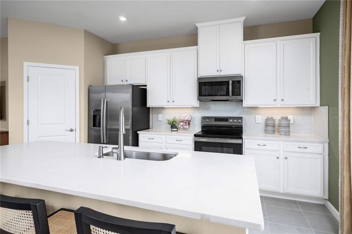 Image No.7-3 Bed Townhouse for sale