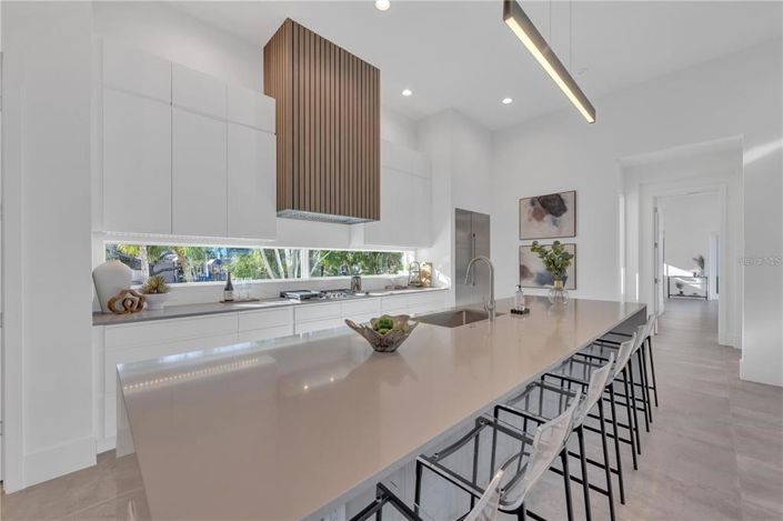 Image No.29-4 Bed Property for sale