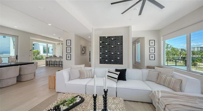 Image No.32-4 Bed Property for sale