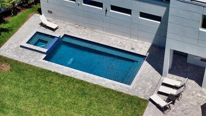 Image No.73-4 Bed Property for sale