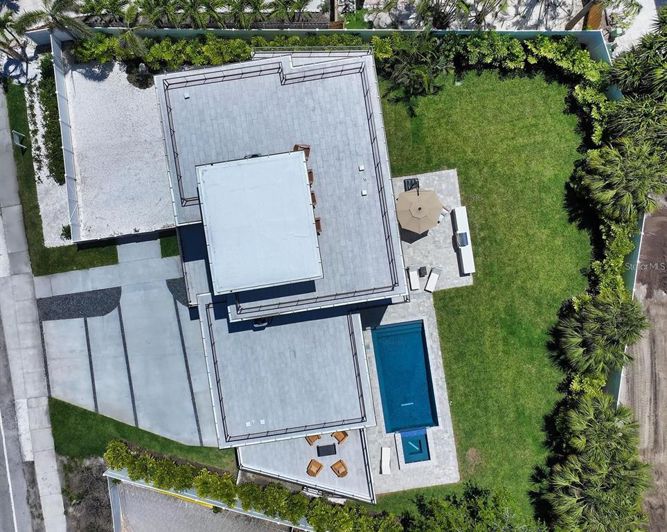 Image No.75-4 Bed Property for sale