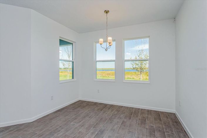 Image No.7-4 Bed Property for sale