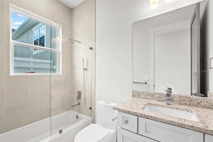 Image No.14-6 Bed Property for sale