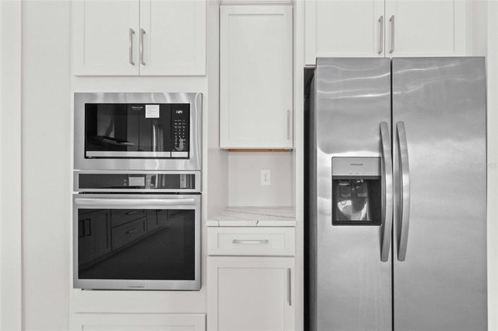 Image No.25-6 Bed Property for sale