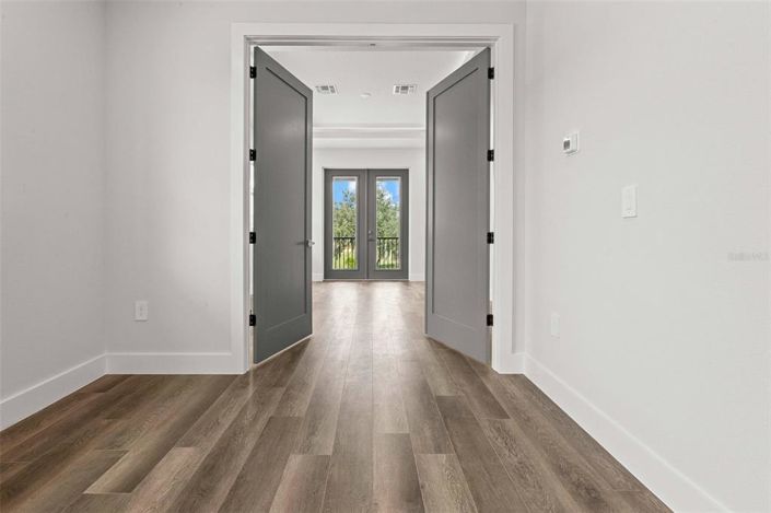 Image No.34-6 Bed Property for sale