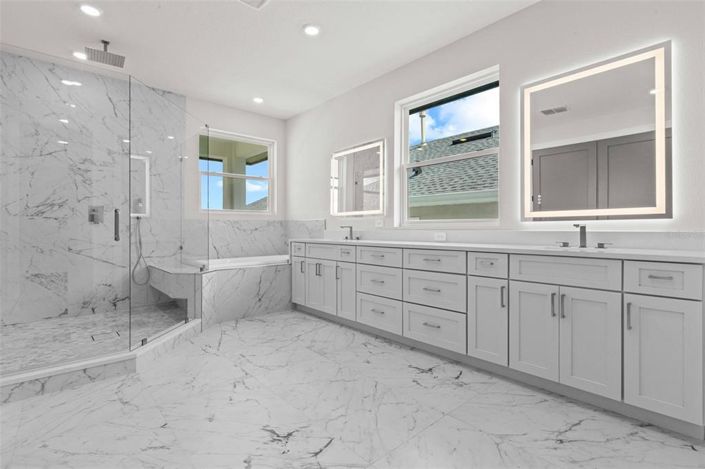 Image No.41-6 Bed Property for sale