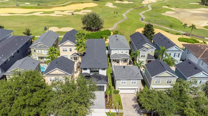 Image No.61-6 Bed Property for sale