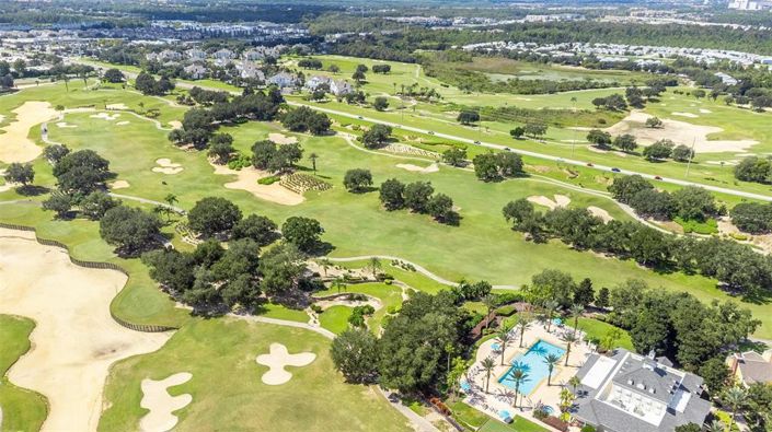 Image No.77-6 Bed Property for sale