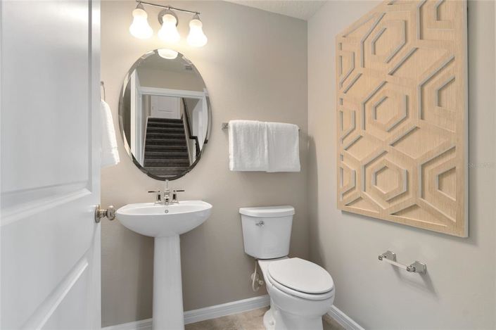 Image No.12-3 Bed Townhouse for sale