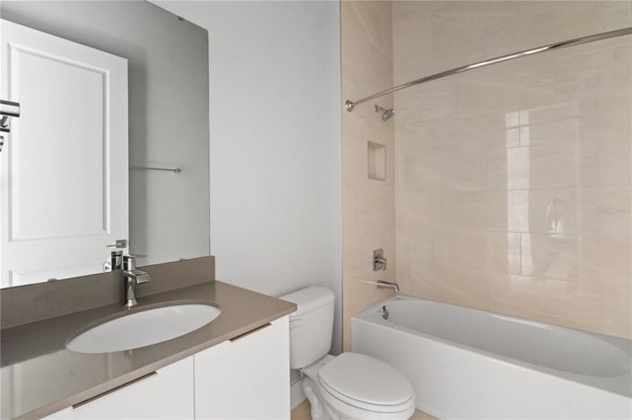 Image No.10-Propriété de 5 chambres à vendre à Reunion