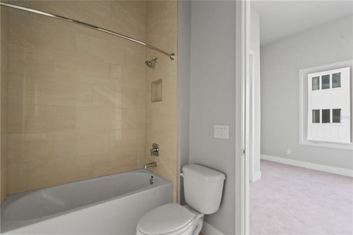 Image No.11-Propriété de 5 chambres à vendre à Reunion