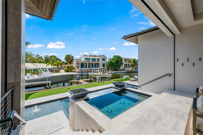 Image No.20-3 Bed Property for sale