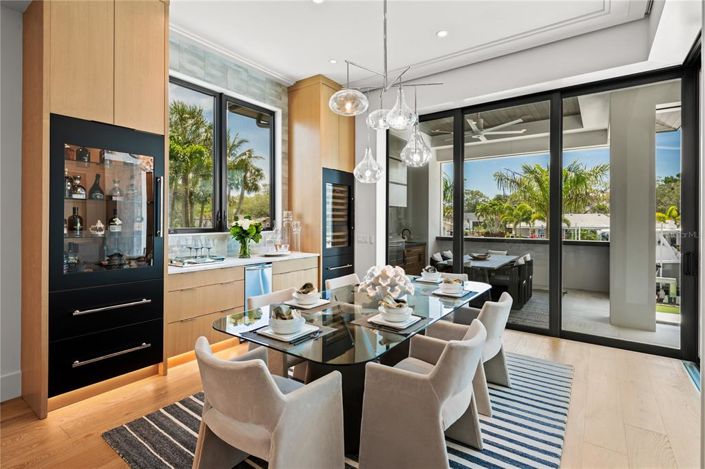 Image No.24-3 Bed Property for sale