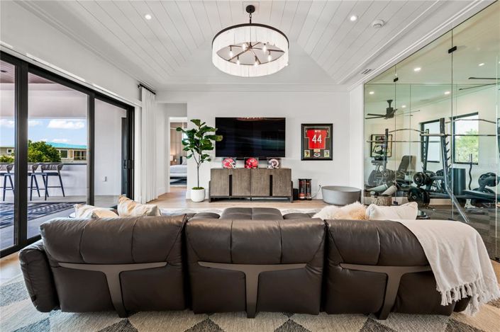 Image No.50-3 Bed Property for sale