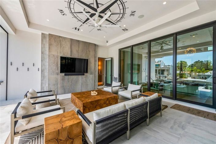 Image No.62-3 Bed Property for sale