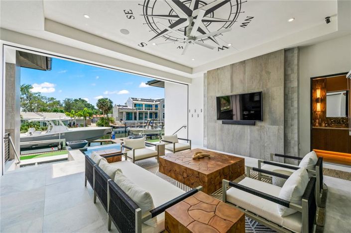 Image No.63-3 Bed Property for sale