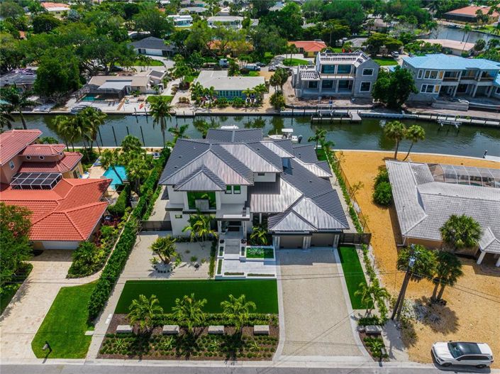 Image No.71-3 Bed Property for sale