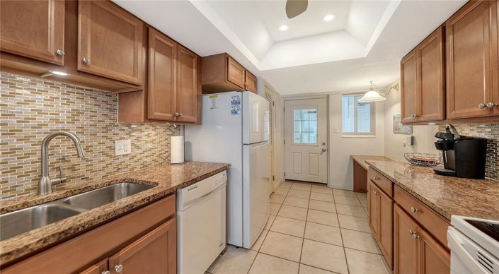 Image No.20-2 Bed Property for sale