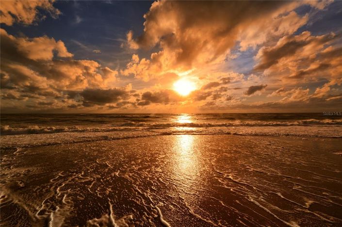 Image No.50-2 Bed Property for sale