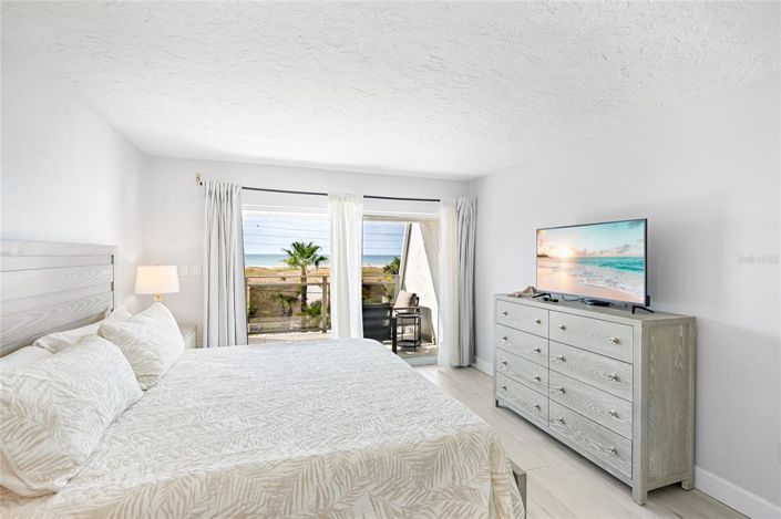 Image No.15-2 Bed Property for sale