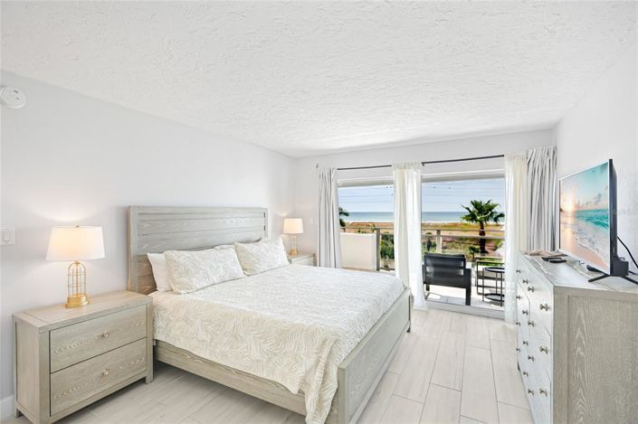 Image No.16-2 Bed Property for sale