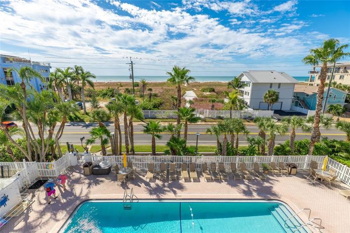 Image No.32-2 Bed Property for sale