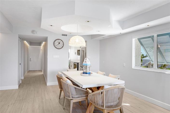 Image No.5-2 Bed Property for sale