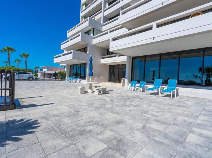 Image No.33-1 Bed Property for sale