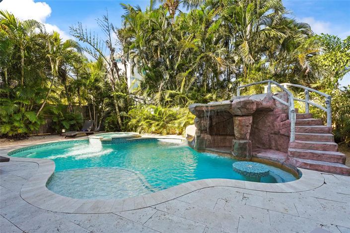 Image No.5-Propriété de 7 chambres à vendre à Bradenton Beach