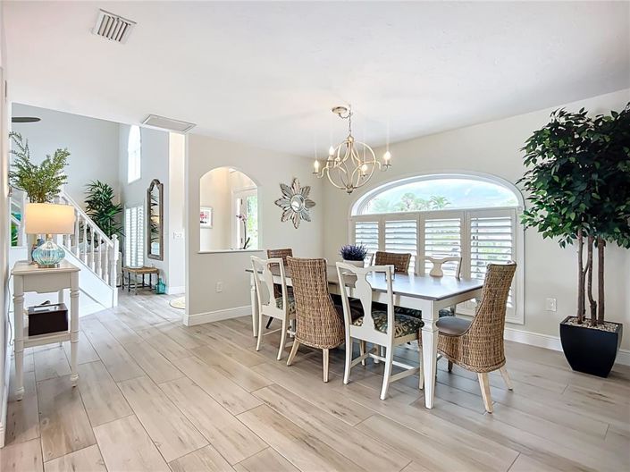 Image No.13-3 Bed Property for sale