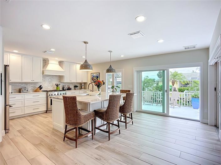 Image No.14-3 Bed Property for sale