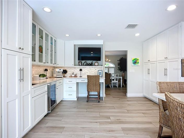 Image No.21-3 Bed Property for sale