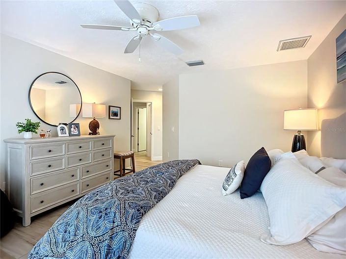 Image No.31-3 Bed Property for sale