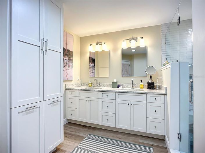 Image No.33-3 Bed Property for sale