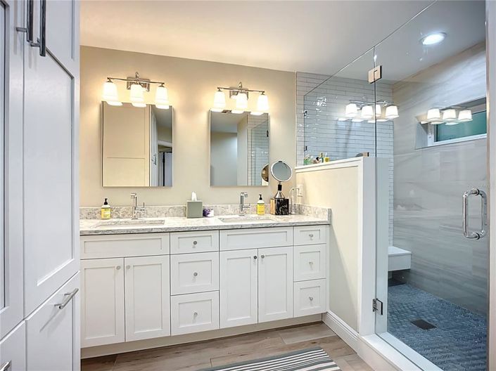 Image No.34-3 Bed Property for sale