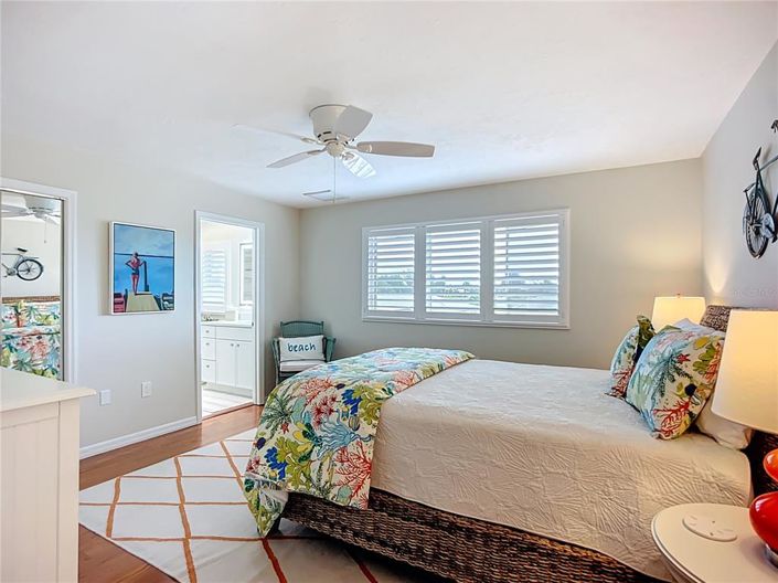 Image No.41-3 Bed Property for sale