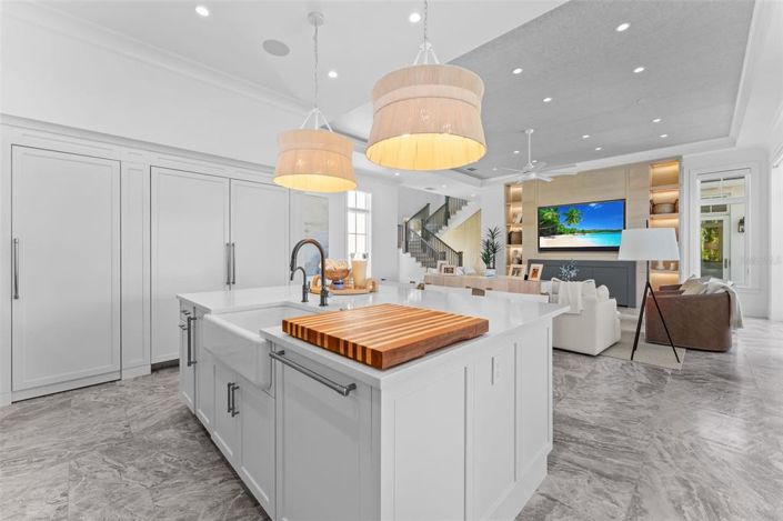 Image No.17-4 Bed Property for sale